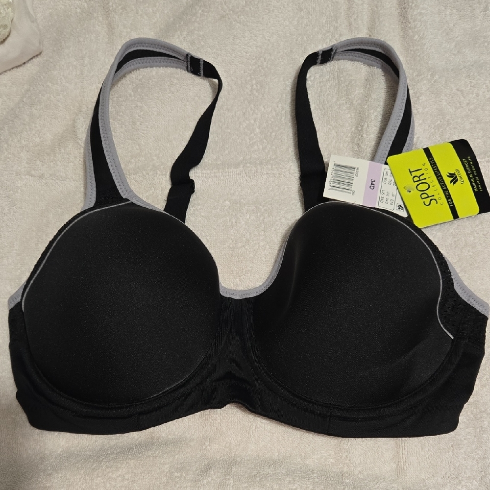 Wacoal Black and Gray Sports Bra